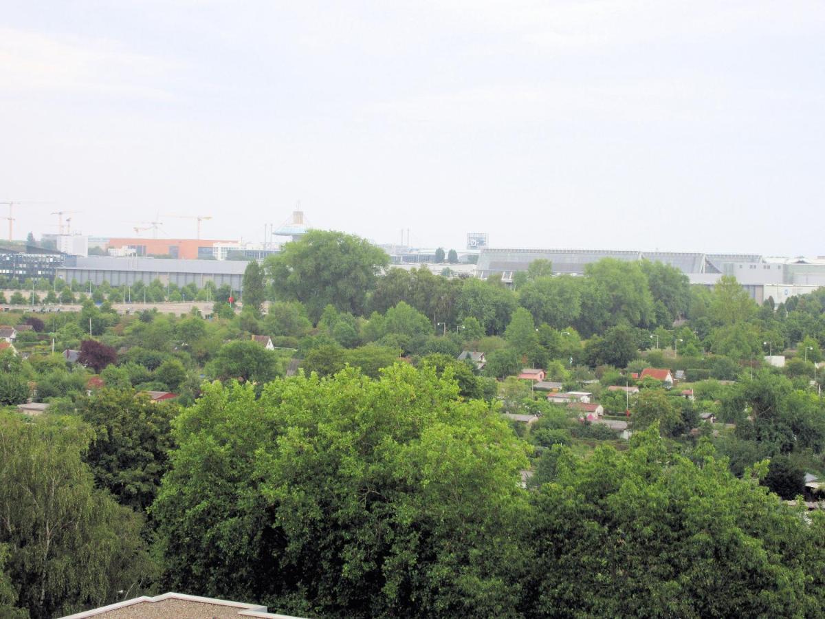 Private Apartment Near Fair Ground Hannover Exterior foto
